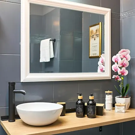 Dona Premier Bukareszt