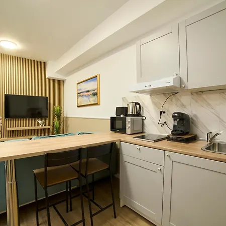 Hotel apartamentowy Dona Premier