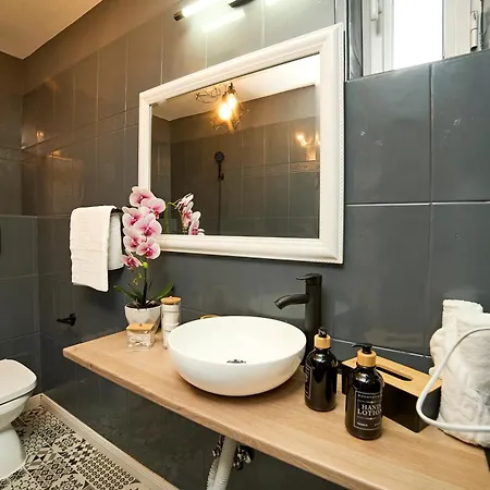 Dona Premier Lejlighedshotel 3*