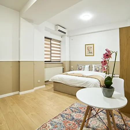 Dona Premier Lejlighedshotel