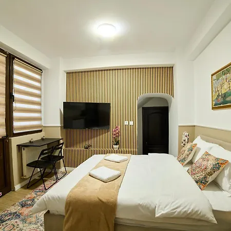 Dona Premier Lejlighedshotel