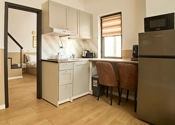 Hotel apartamentowy Dona Premier 3*