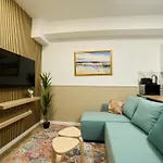 アパートホテル Dona Premier ブカレスト
