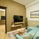 アパートホテル Dona Premier ブカレスト