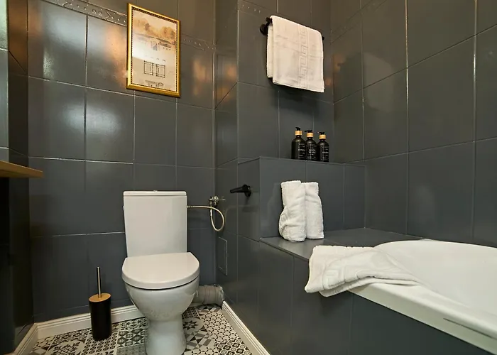 Dona Premier 3* Bucharest